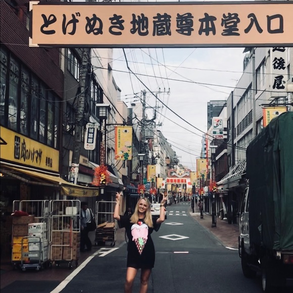 About Me - Picture 6 of 6